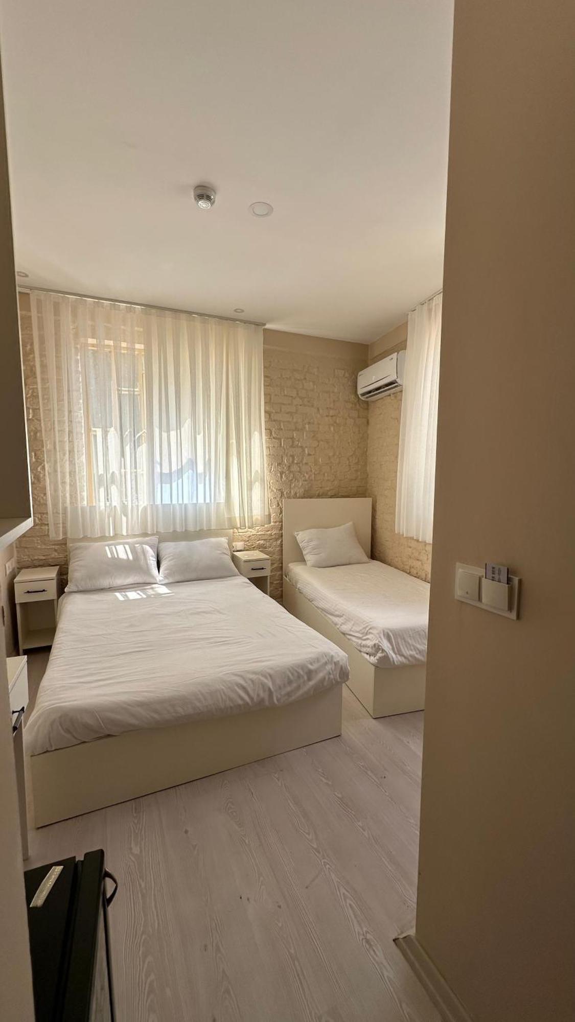 Rota Star Hotel Beyoglu Стамбул Экстерьер фото